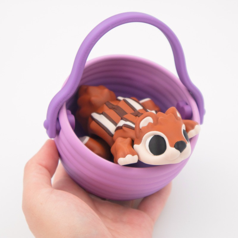 Flexi Chipmunk + Keychain