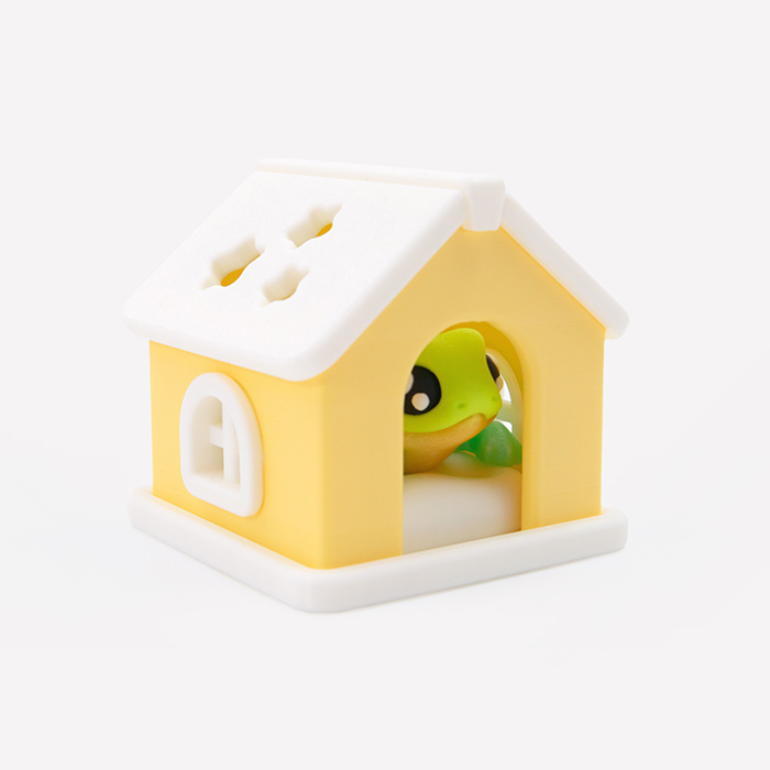 Dreamy Pet House Display